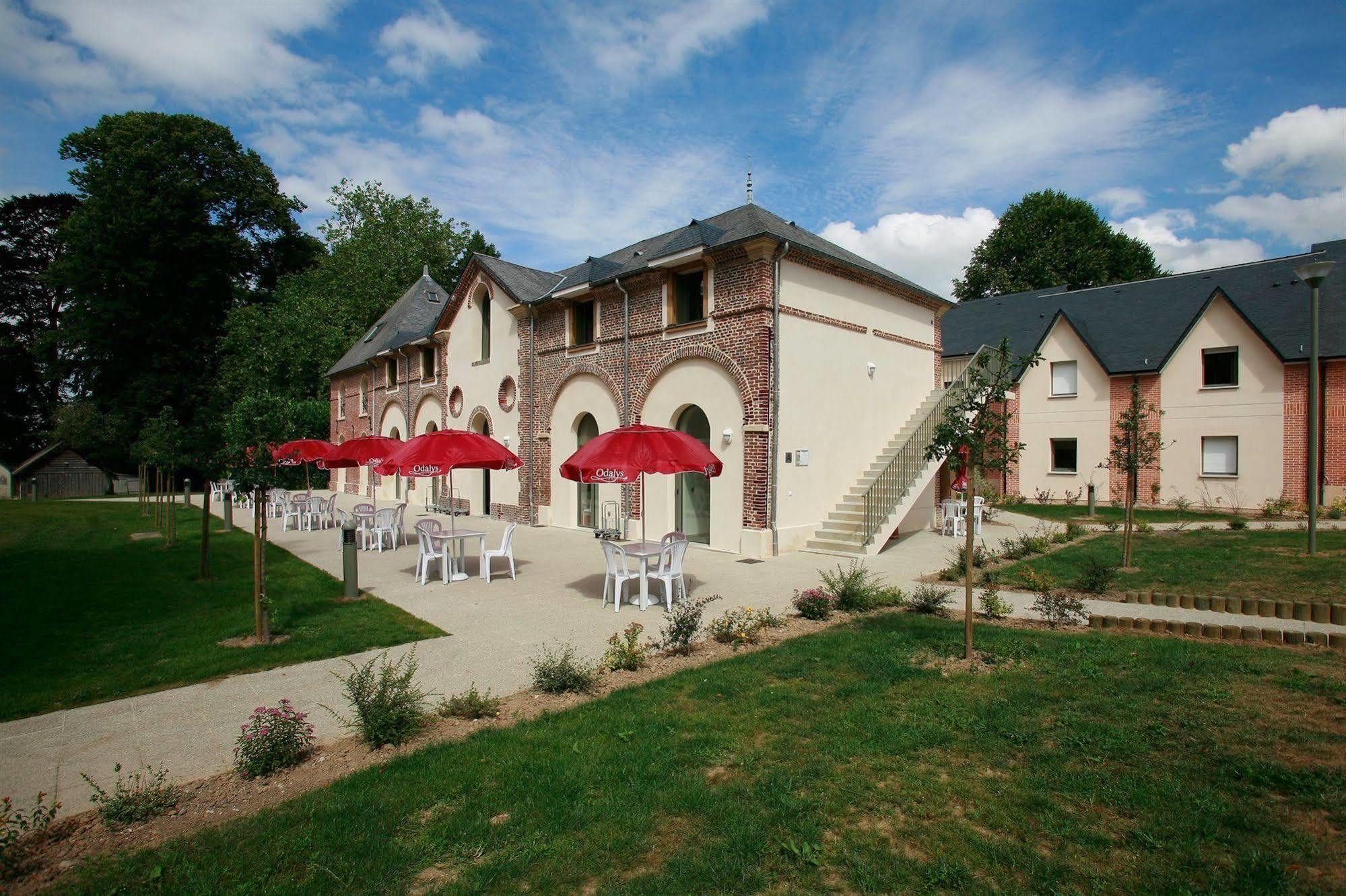 La Rivière-Saint-Sauveur Le Chateau De Pretreville מראה חיצוני תמונה